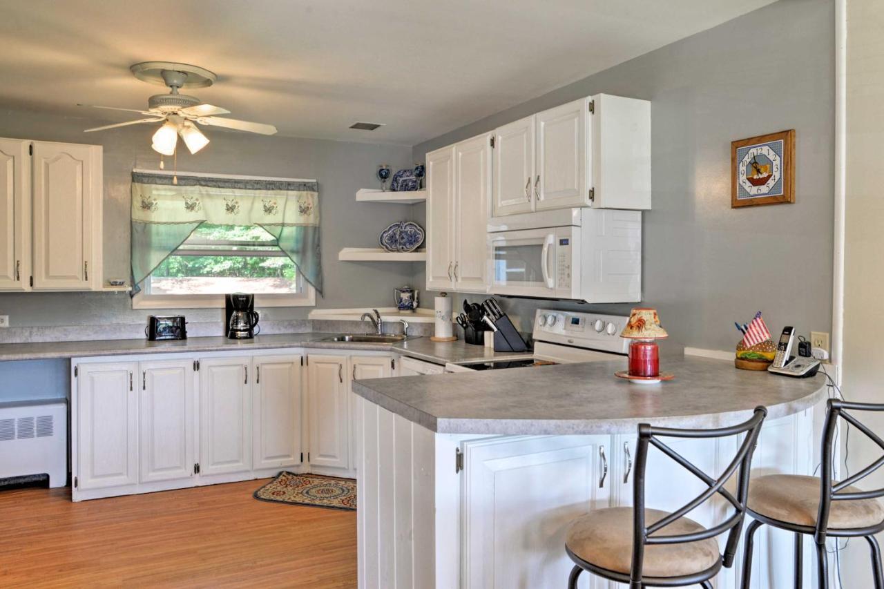 Mayfield Home With Private Dock On Lake Sacandaga! Broadalbin Extérieur photo